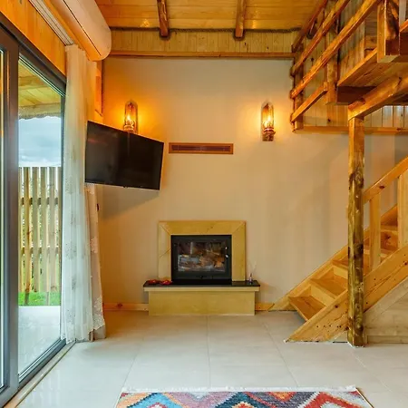 Unique And Peaceful Bungalow House On Riverside * Sile